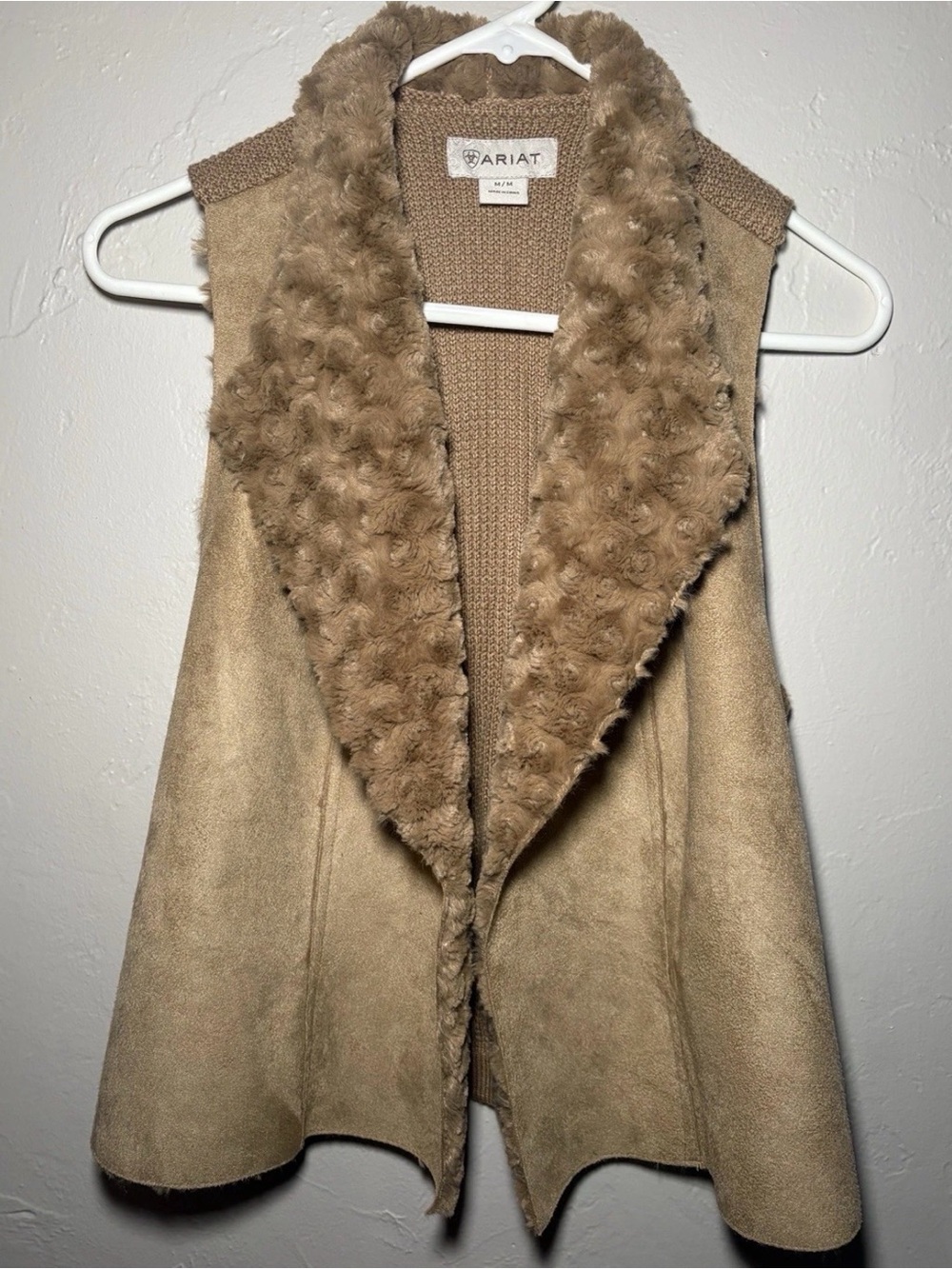 Ariat Alta Faux Suede Vest Tan Faux Fur Foldover Collar Knit Back Medium M